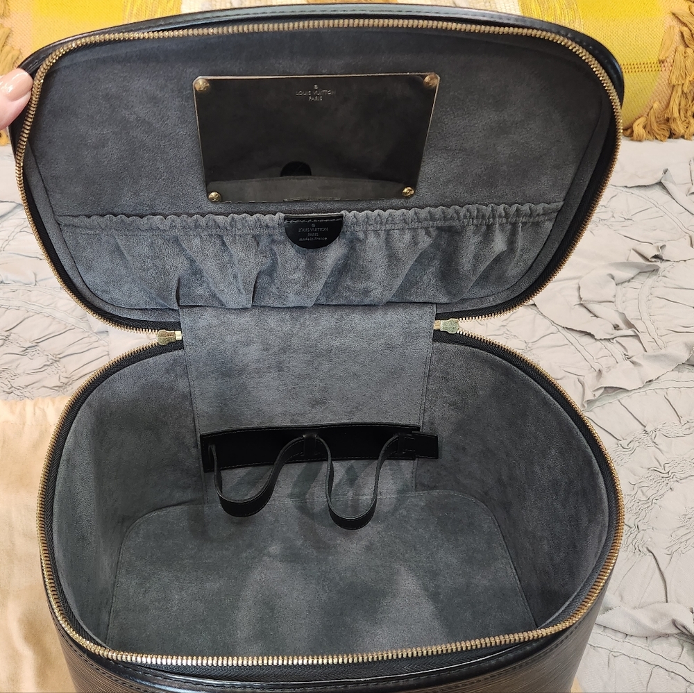 Louis Vuitton Black Epi Leather Nice Vanity Train Case Luggage Bag Travel Tote - Picture 11 of 12